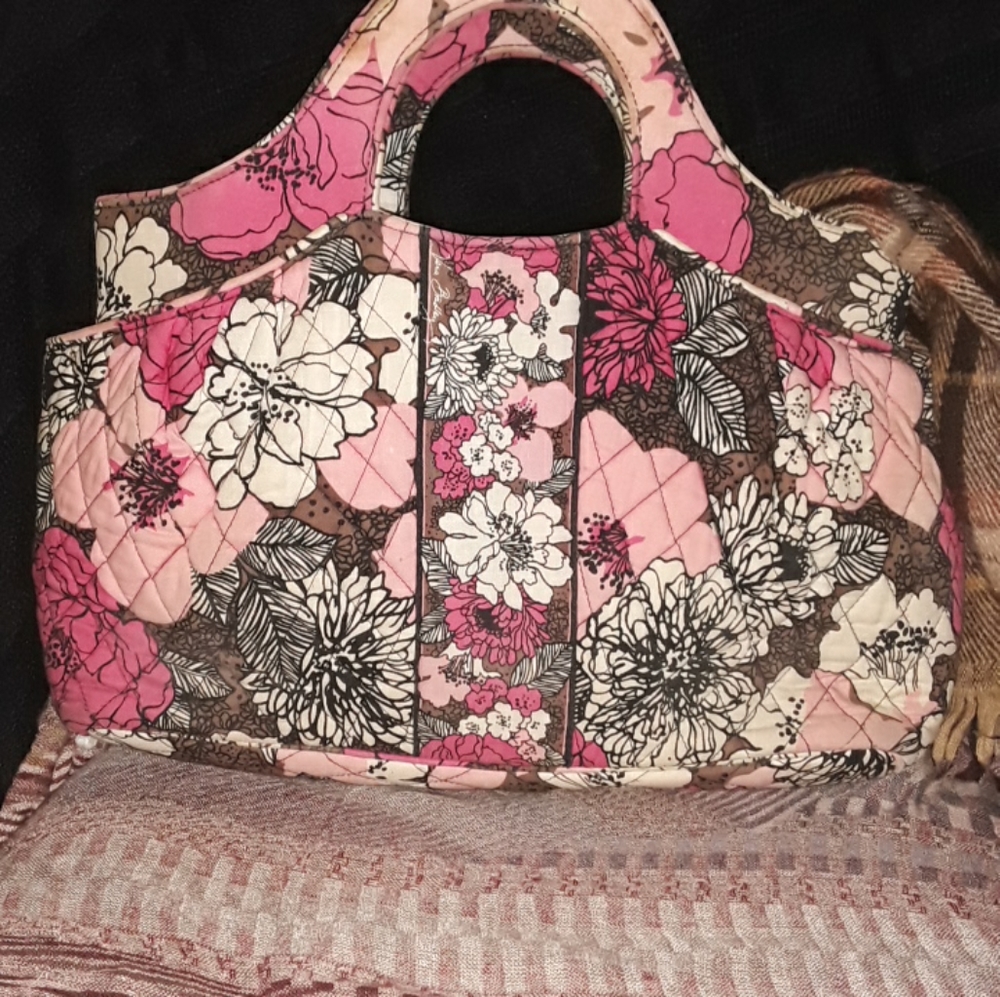 Vera Bradley mocha rouge pattern Abbey